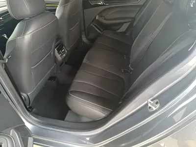 Roewe i5