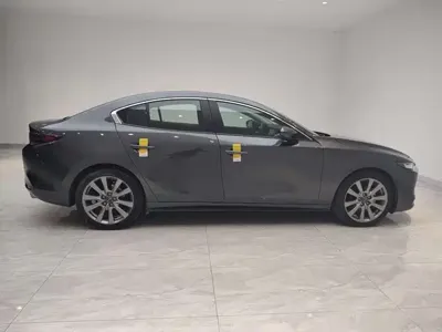 Mazda 3 Axela