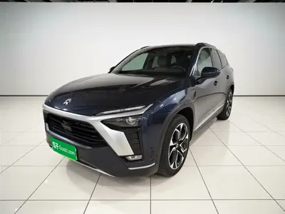 Nio ES8