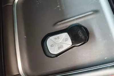 Xpeng P7