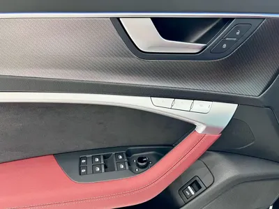 Audi A7L