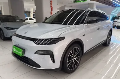Leapmotor C11