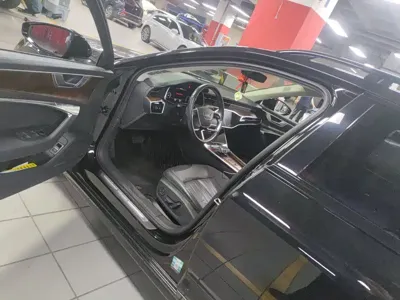 Audi A6 (Import)