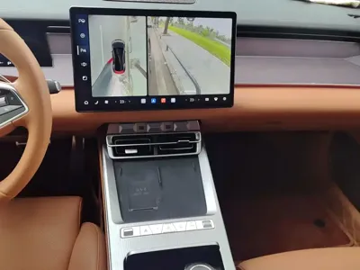 BYD 汉L
