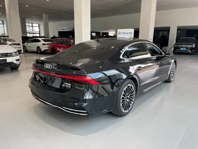 Audi A7L