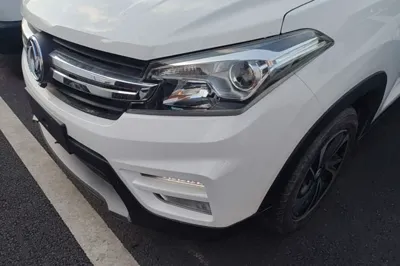 Dongfeng Fengon S560
