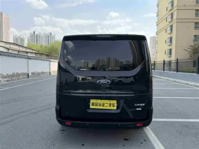 Ford Tourneo