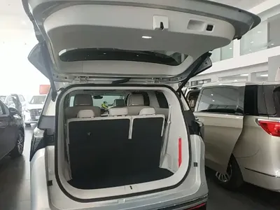 Buick GL8 Hybrid