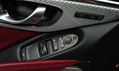 Infiniti Q60