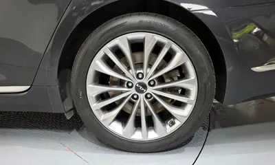 Kia K9