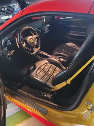 Ferrari 488