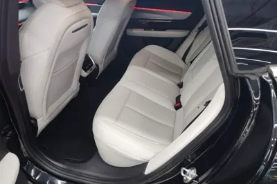 Xpeng P7