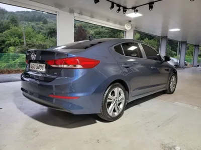 Hyundai Avante