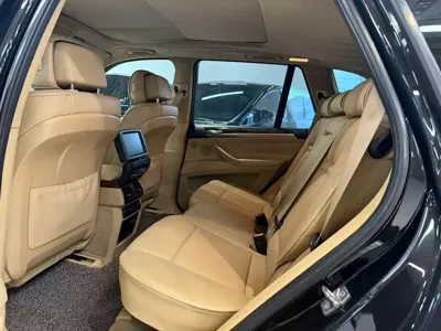 BMW X5 (Import)