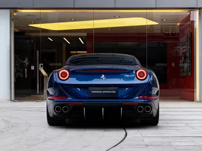 Ferrari California T
