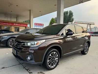 GAC Motor Trumpchi GS4