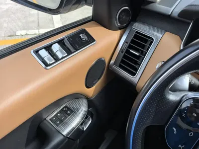 Land Rover Sport