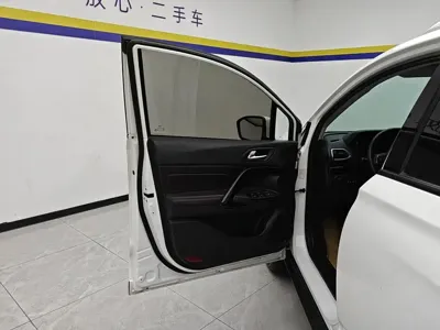 GAC Motor Trumpchi GS4