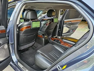 Genesis EQ900