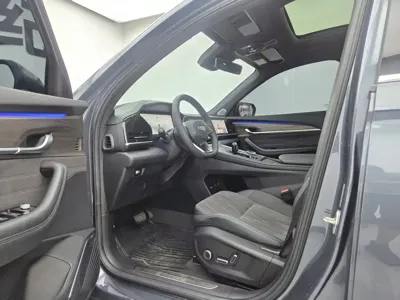 Geely Xingyue L
