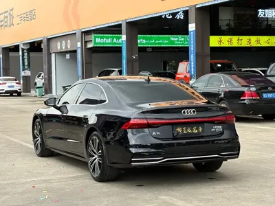 Audi A7L