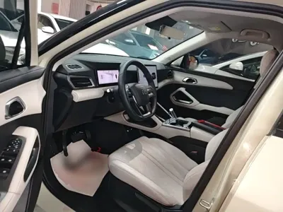 BYD Yuan Up