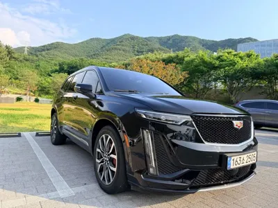 Cadillac XT6