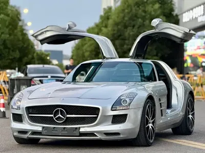 Mercedes-Benz SLS AMG