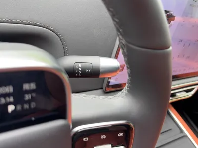 Li Auto L6