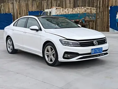 Volkswagen Lamando