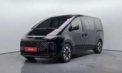 Hyundai Staria