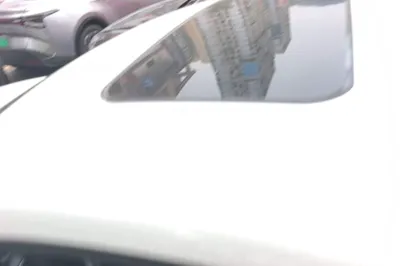 Roewe i5