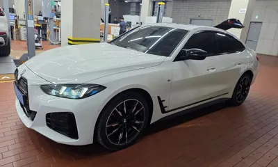 BMW i4