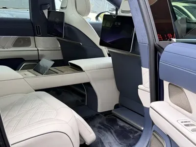 Nio ET9