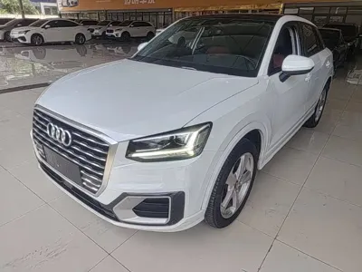 Audi Q2L