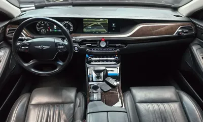 Genesis EQ900