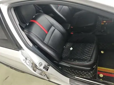 Toyota Yaris L