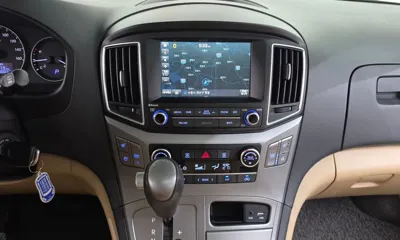 Hyundai Starex