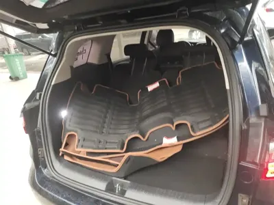 BYD MAX
