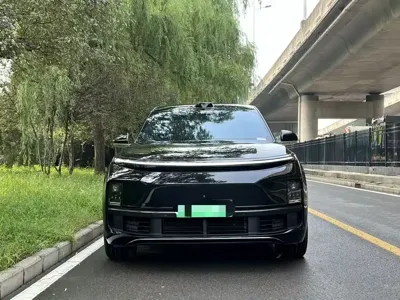 Li Auto Li L8