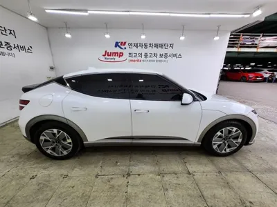 Genesis GV60