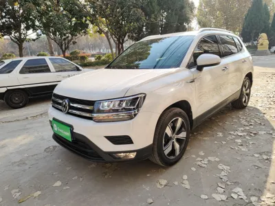 Volkswagen Tharu