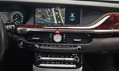 Genesis EQ900