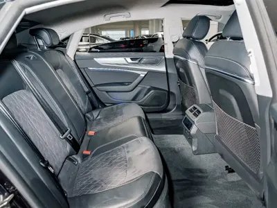 Audi A7L
