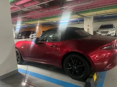 Mazda MX-5 Miata