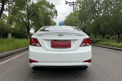 Hyundai Verna (older generation)