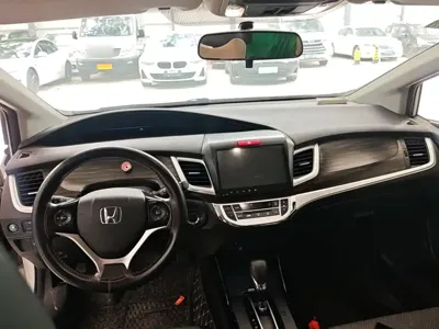 Honda Jade