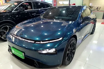 Xpeng P7