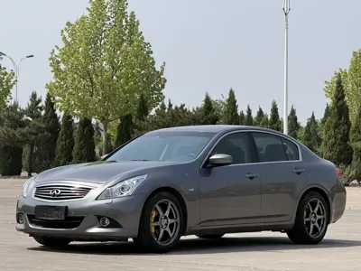 Infiniti G