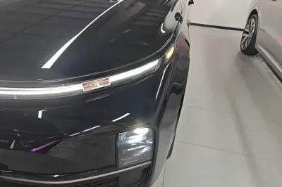 Li Auto L9